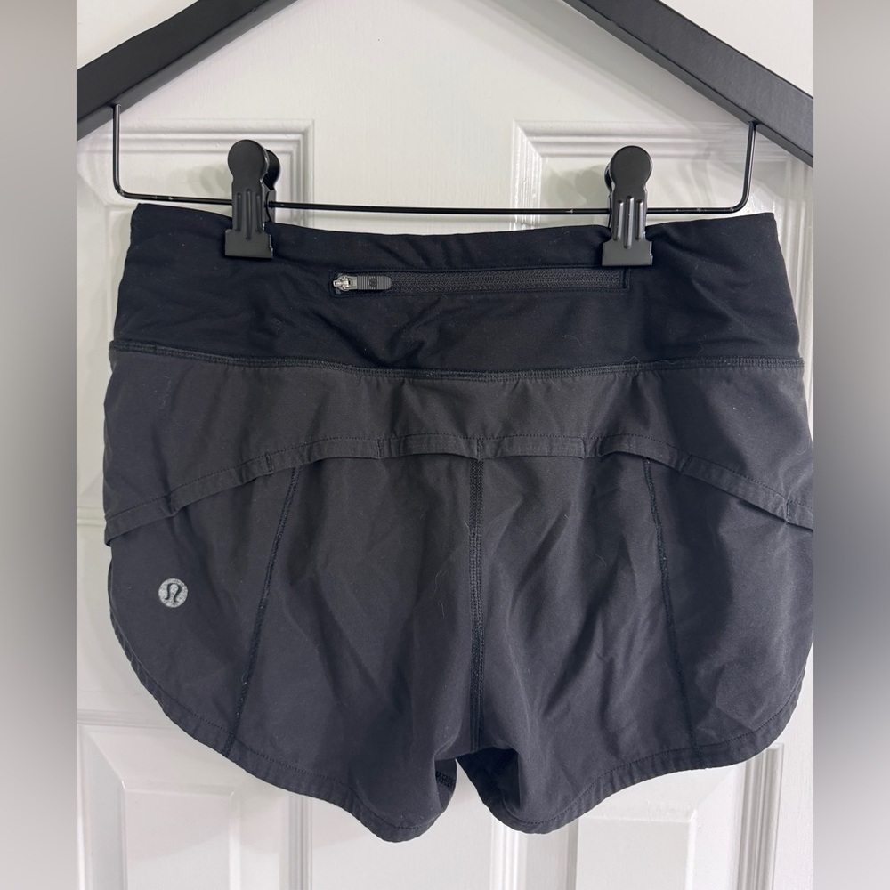 Lululemon  Black Speed Up Shorts size 0, 2.5”